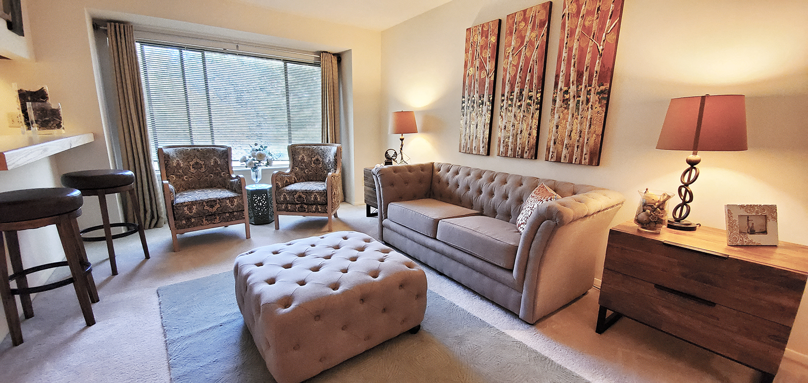 Cream colored couch at The Bluffs at Clarys Forest, Columbia